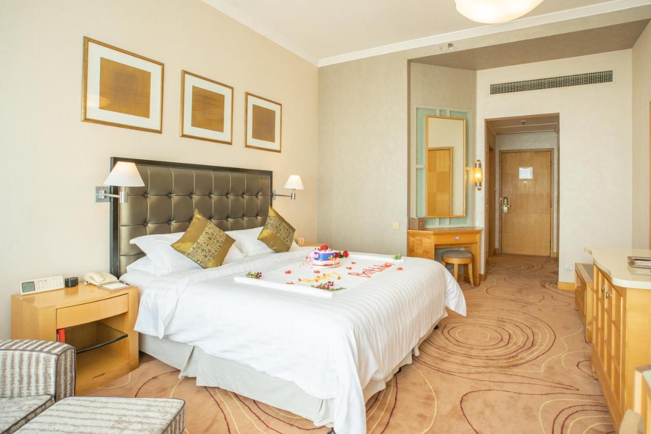 Shantou Junhua Haiyi Hotel מראה חיצוני תמונה