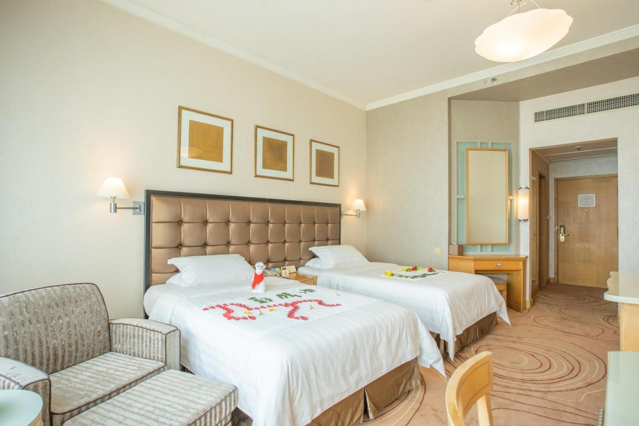 Shantou Junhua Haiyi Hotel מראה חיצוני תמונה